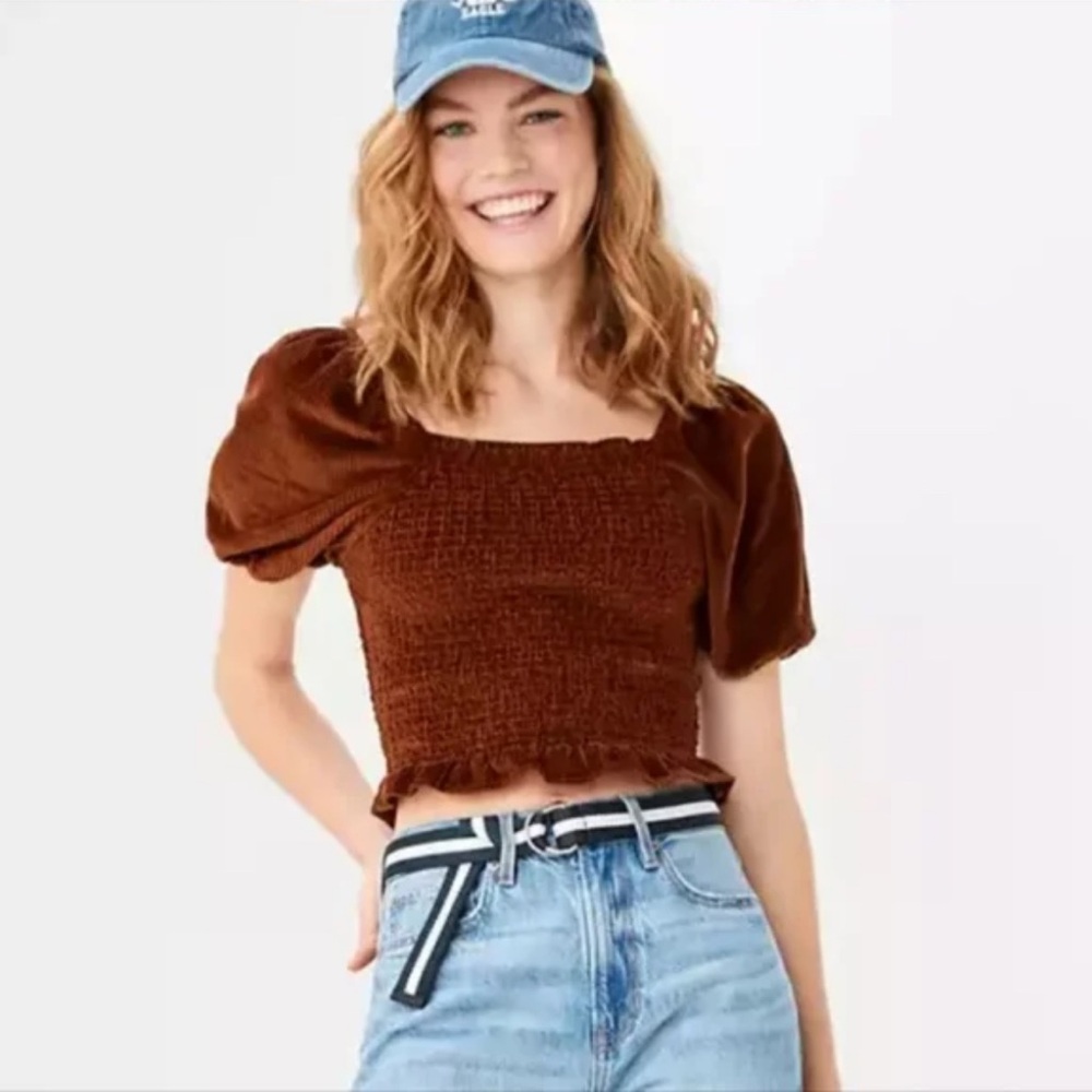 American Eagle Brown Puff Sleeve Top